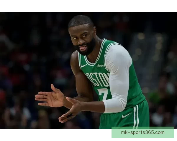 布朗称赞凯尔特人过渡期表现斩获五十胜锁定季后赛